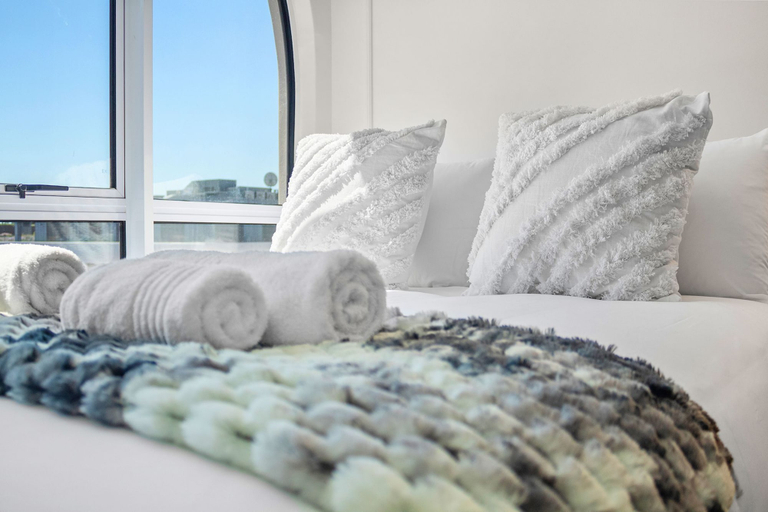 Interior 2, The Valour 702, City of Cape Town