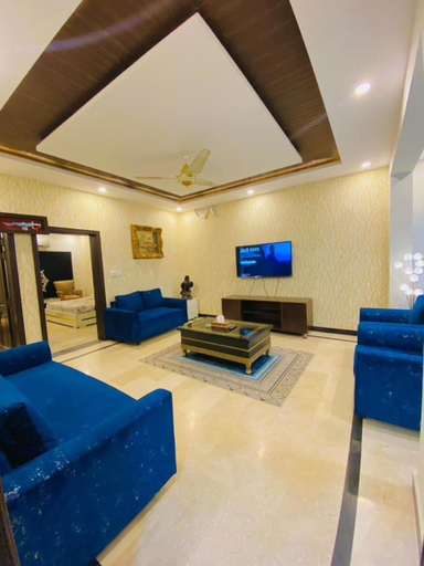 Others 5, The Grand Palace, Islamabad