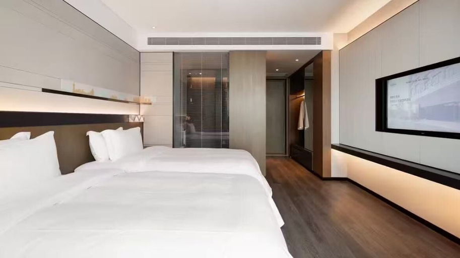 Bedroom 3, Novotel Shanghai Chuansha, Shanghai