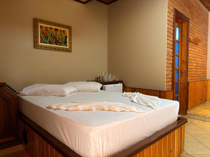 Bedroom 2, Status Motel Ourinhos, Jacarezinho