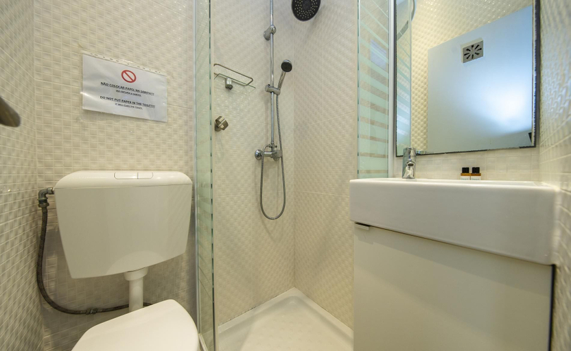 Bathroom 4, C12 - Sunshine Luz House by Dreamalgarve, Lagos