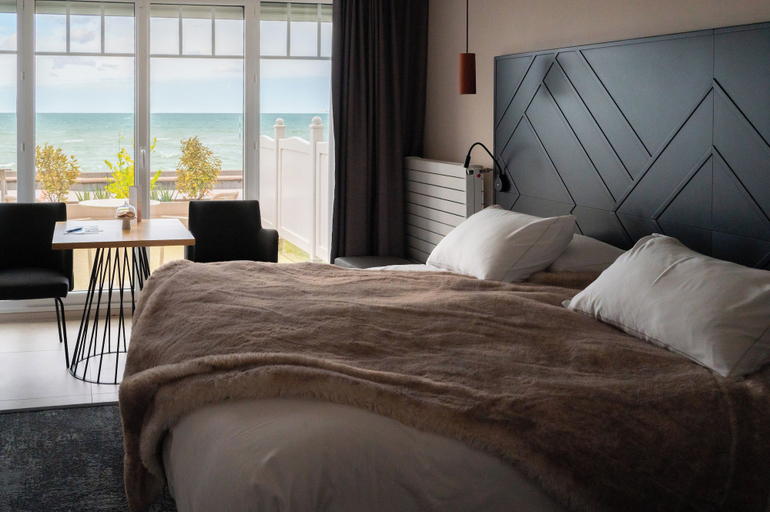 Bedroom 2, Hôtel Atlantic, Pas-de-Calais