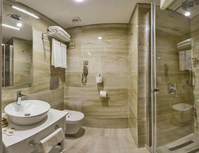 Bathroom 5, Hanna Hotel, Fatih