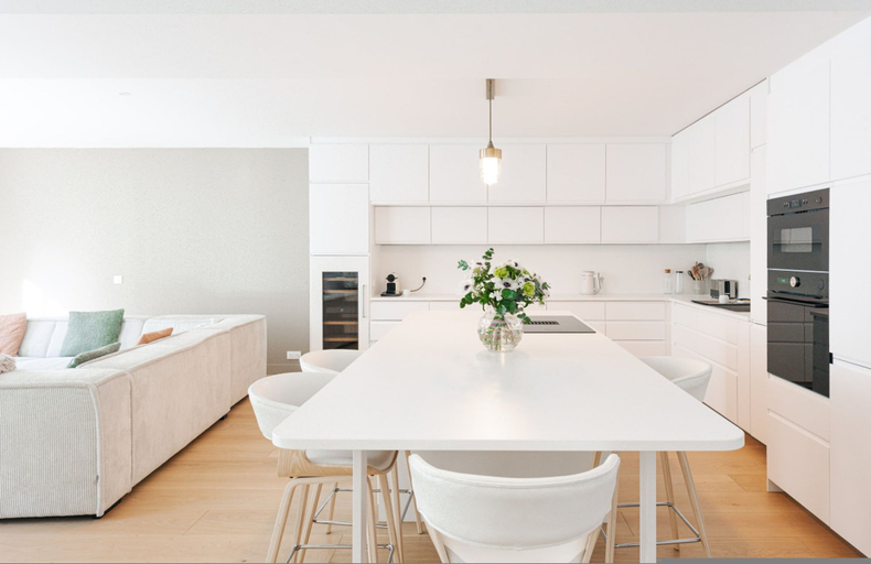 Room 3, By Saint-sulpice Newly Refurbished 4 BR Apartment, Paris