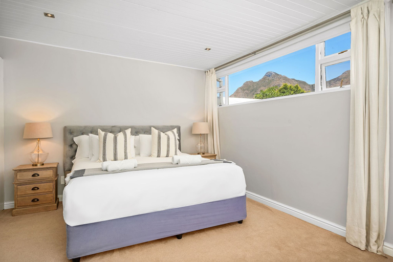 Interior 3, Bellevue House, City of Cape Town