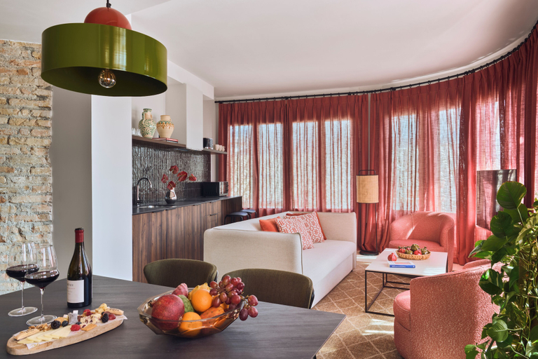 Living area 3, Seda Residences, Granada