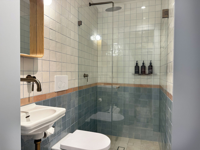 Bathroom 4, No9 Springfield, Sydney