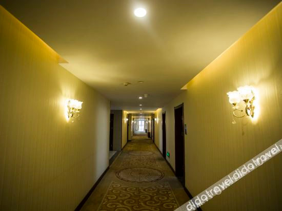 Others 4, New Joy Hotel, Xianning