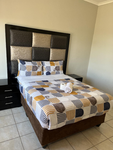 Bedroom 2, Hampton Guesthouse, City of Johannesburg
