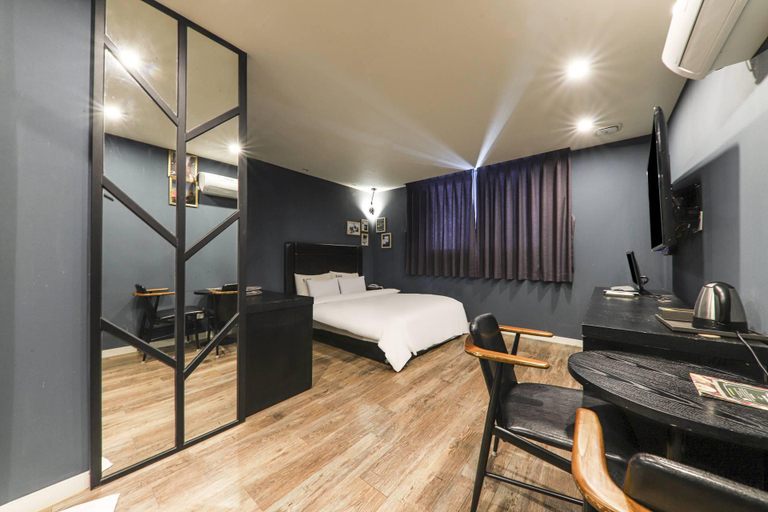 Bedroom 3, Ulsan Ilsan Louis Hotel, Dong
