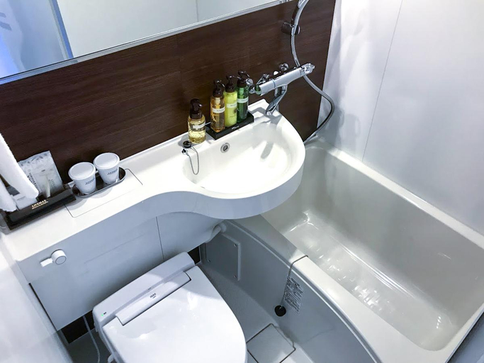 Bathroom 4, ホテルリブマックス新宿歌舞伎町明治通, Mori