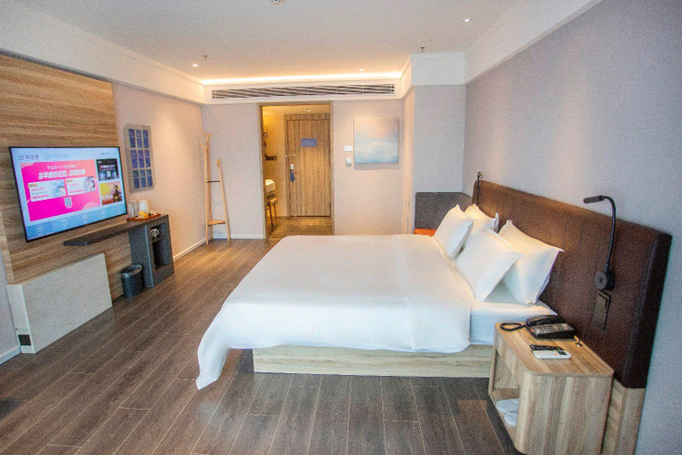 Bedroom 2, Hanting Premium Hotel Harbin West Railway Station, Harbin