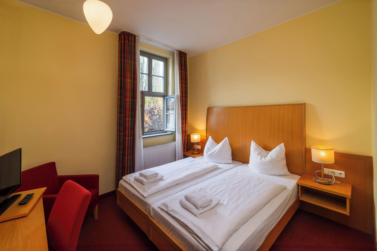 Bedroom 4, Erbenhof, Weimar