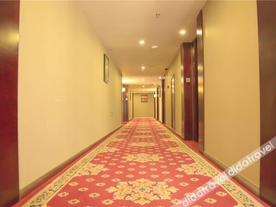 Hotel Interior or Public Areas
