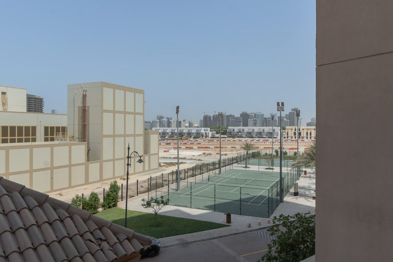 Room 3, Jumeirah Golf Estates Sleeps 2 With Balcony Views, Dubai