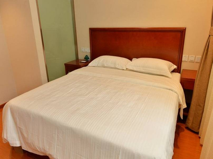 Bedroom 3, Elong Yam Hotel (Beijing Huilongguan Pingxifu Subway Station), Beijing