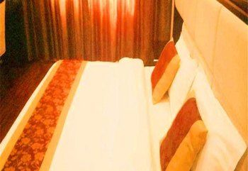 Guestroom 2, Kun Cheng Hotel, Kunming