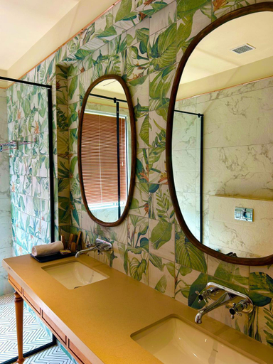 Bathroom 5, The Lake Manor, Ernakulam