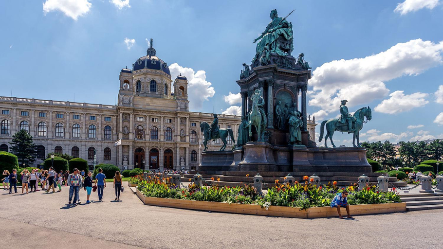 Exterior & Views 2, Hotel Pension Excellence, Wien