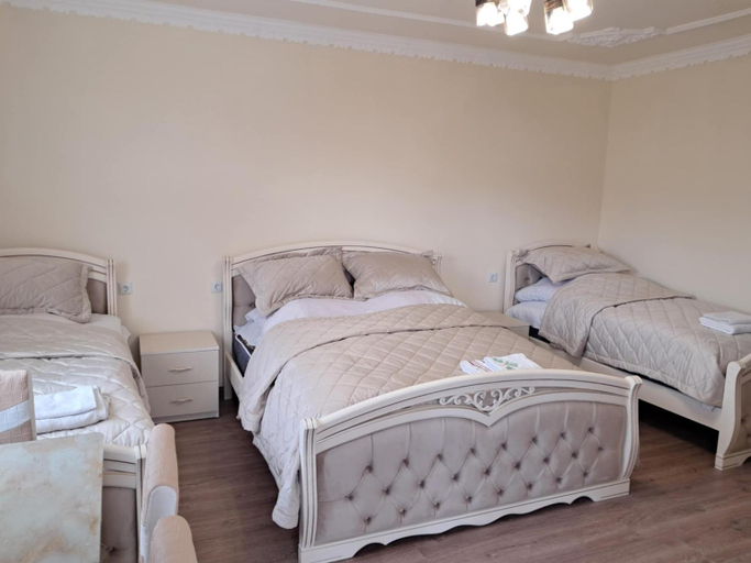 Bedroom 3, Aspet B&B