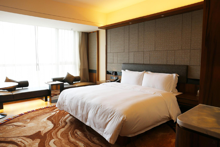 Bedroom 3, Howard Johnson Hot Spring Resort Anshun, Anshun