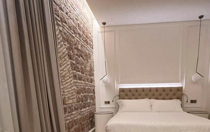 Bedroom 4, Martina Suites, Rome