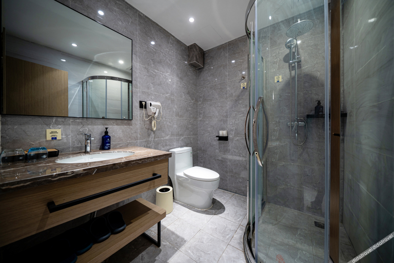 Bathroom 4, Starway Hotel Huludao Xingcheng Haibin Road, Huludao