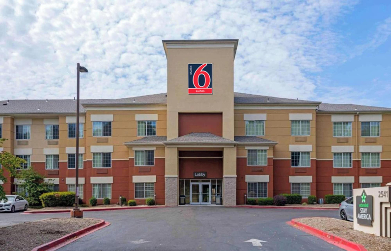 Exterior & Views 2, Studio 6 Extended Stay Memphis Airport TN, Shelby