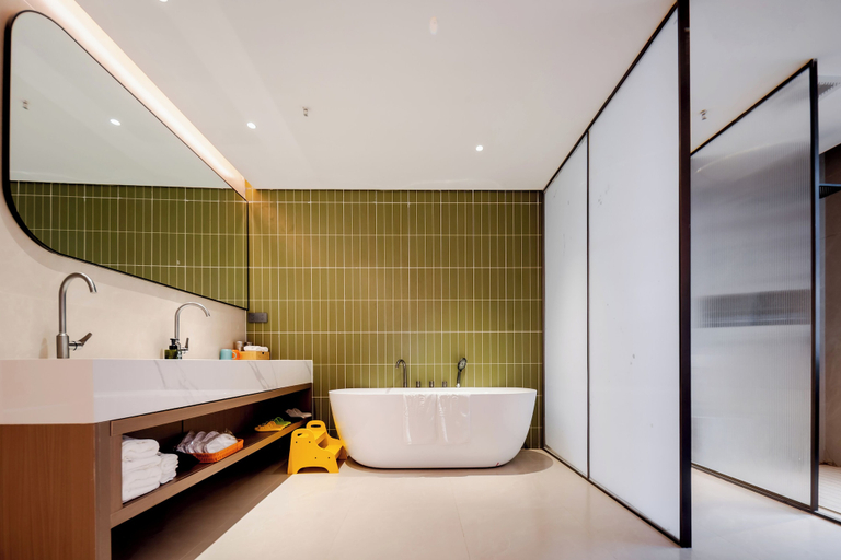 Bathroom 2, Panda Sleepy Hotel Chengdu Panda Base, Chengdu