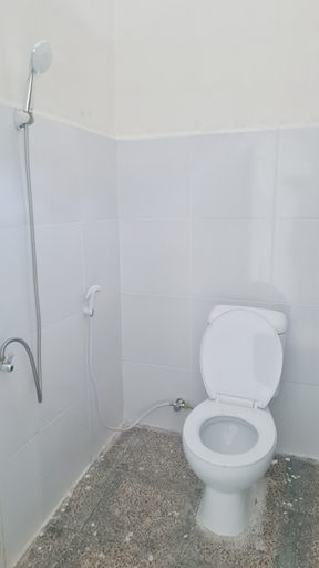 Bathroom 5, Tasya Homestay Labuan Bajo, West Manggarai