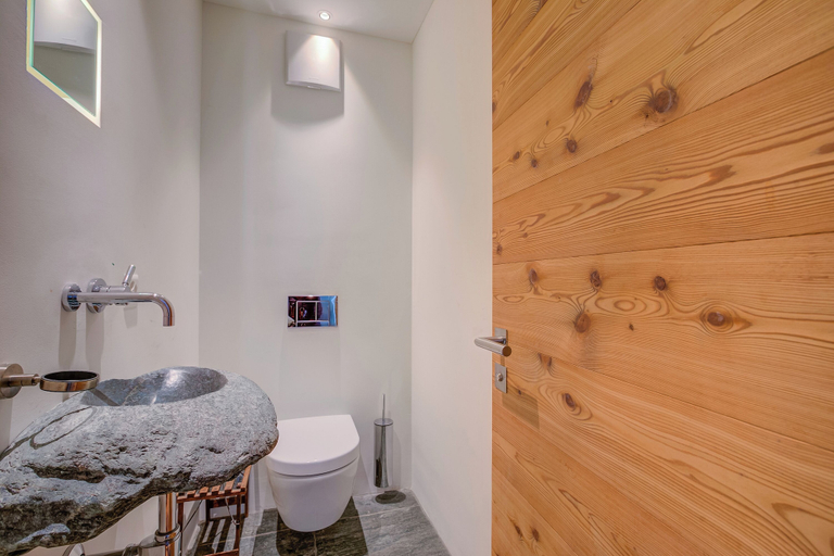 Bathroom 4, Boutique Chalet Moritz for 12 With Sauna, Maloja