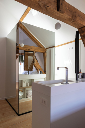 Bathroom 3, Everelmus, West-Vlaanderen