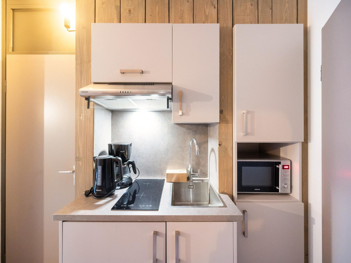 Private kitchen 5, Couple Hideaway at Hambachtal Boutique Resort, Birkenfeld
