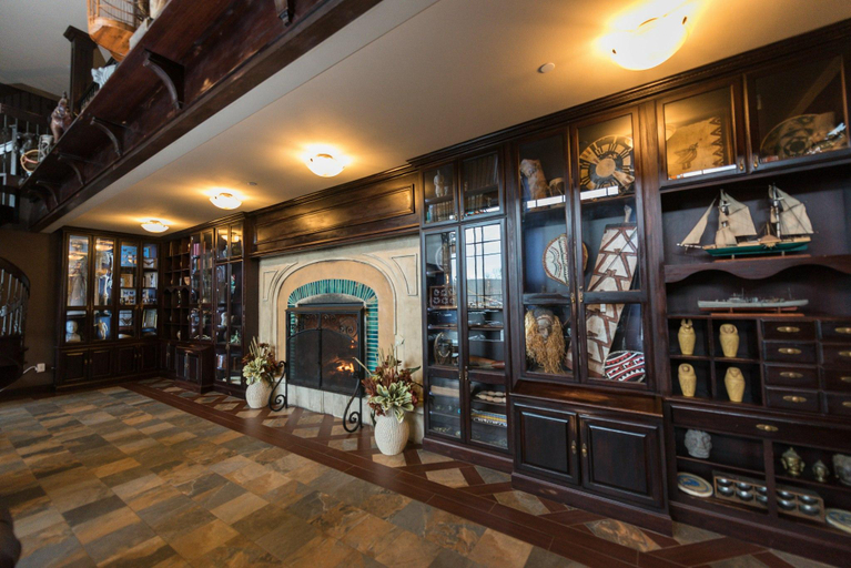 Public Area, Camelback Resort, Monroe