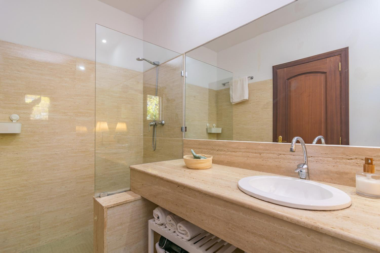Bathroom 3, CA NA MATAS, Baleares