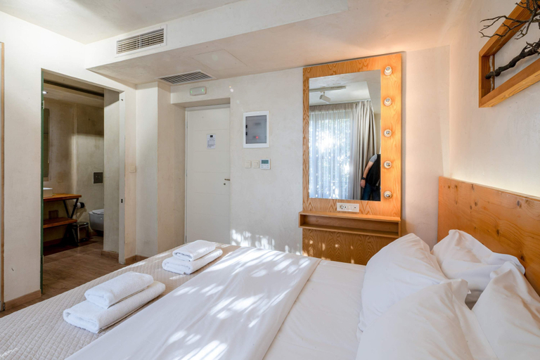 Room 3, Panellinion Beachfront Getaway Balcony w Seaview, Peloponnese