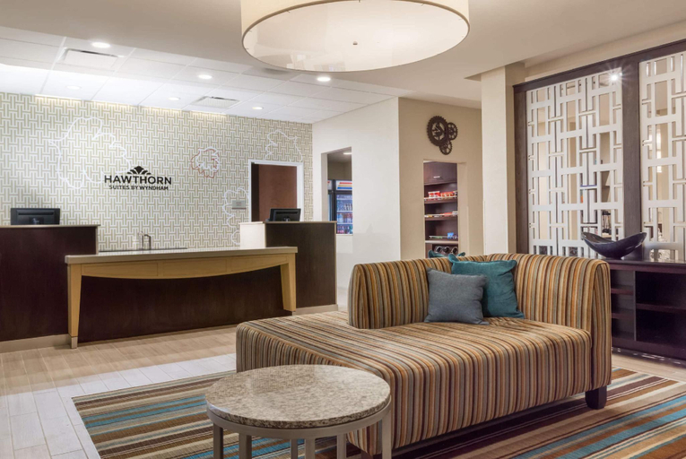 Public Area 3, Hawthorn Suites by Wyndham Wheeling at the Highlands, Ohio