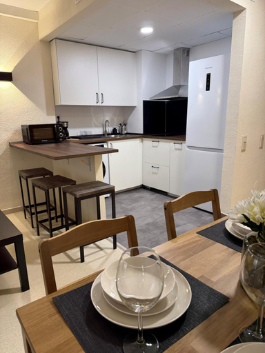 Others 4, Hotel lazaro, Teruel