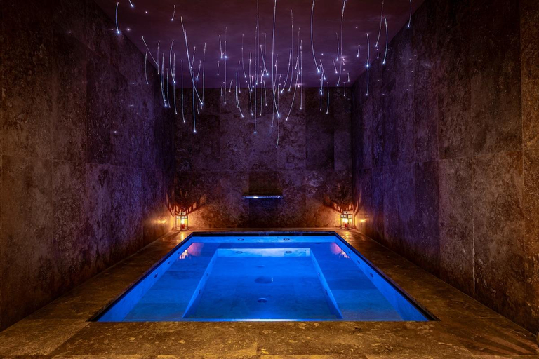 Sport & Beauty 2, Luxury Villa Tolomei Gucci with spa, Florence