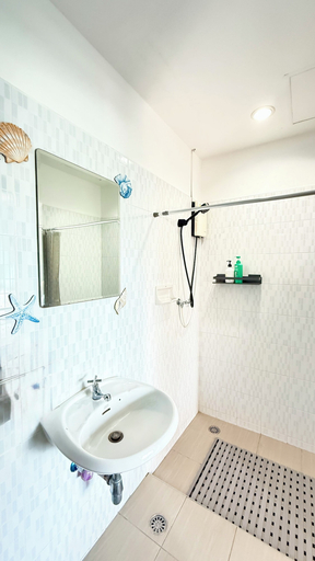 Bathroom, DANK HOTEL 420 Friendly, Pulau Phuket