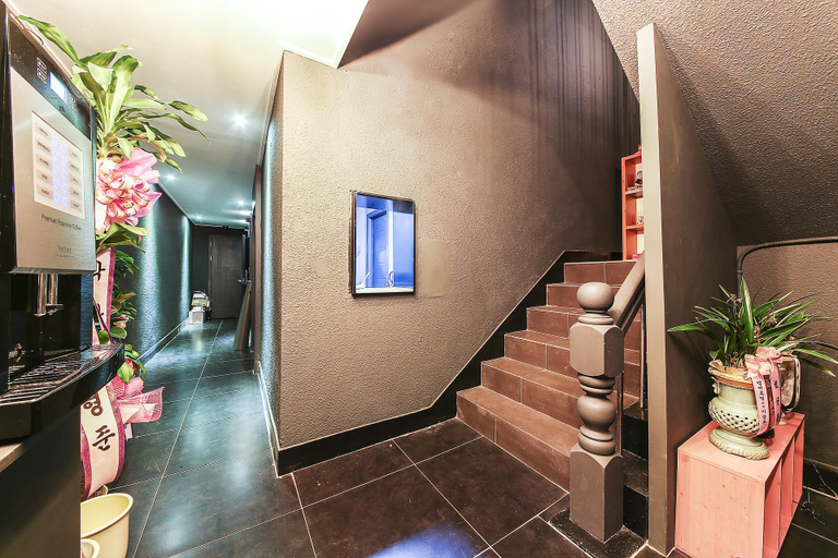Others 3, Sillim Bom 1st Branch, Gwanak