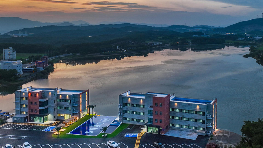 Exterior & Views 2, HOTEL OPUS, Gyeongju