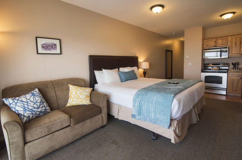 Bedroom 2, Inn at the Prom, Clatsop