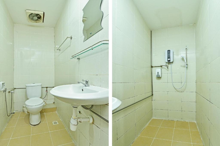 Bathroom 4, Feringghi Stay Iinn, Penang Island