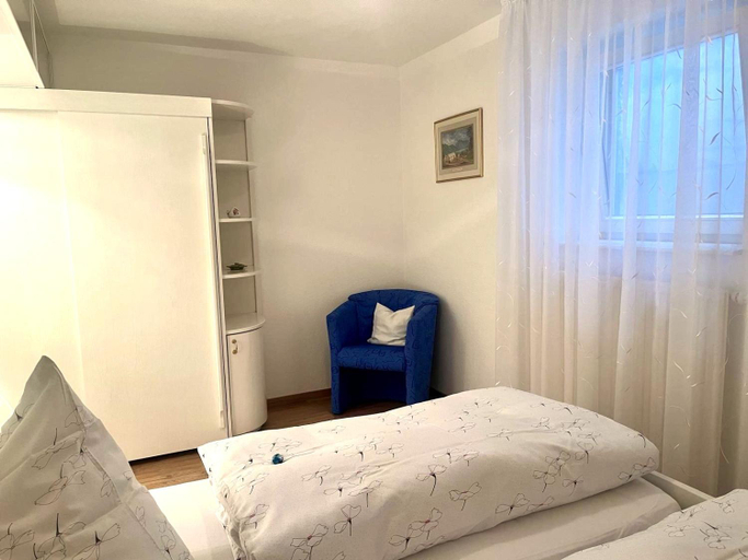 Bedroom 2, Ferienwohnung 2 Marianne Holzl, Berchtesgadener Land