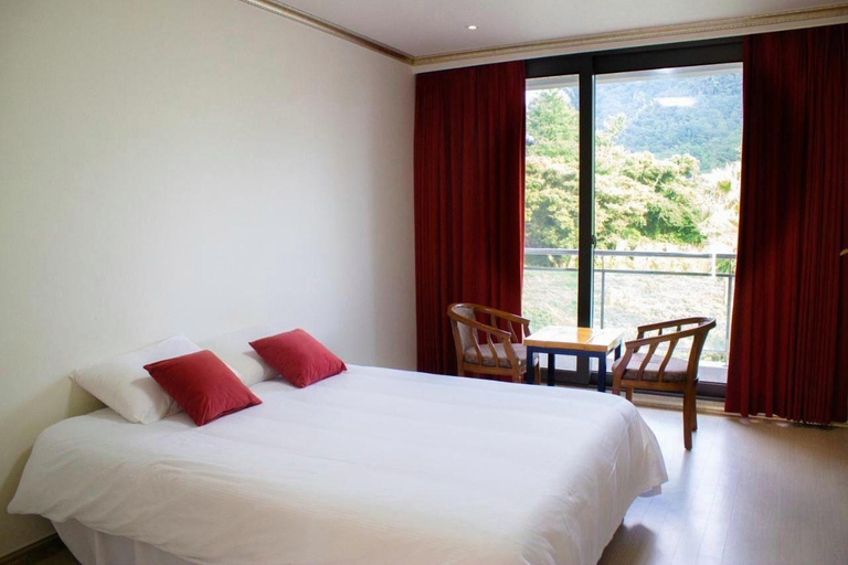 Bedroom 3, Dammora Hotel & Resort, Seogwipo