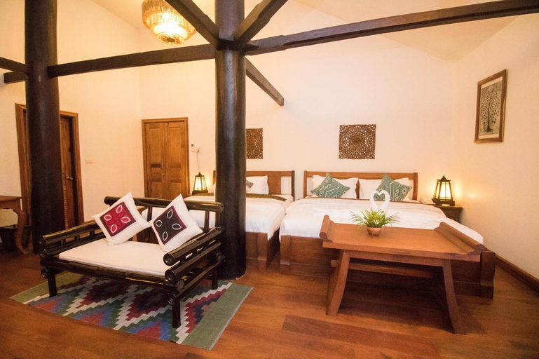 Bedroom 2, Royal Peacock Boutique Hotel, Luang Prabang