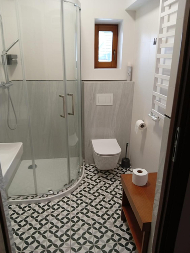 Bathroom 3, Willa Ornak, Tatra