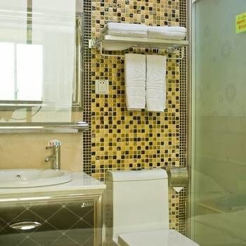 Others 5, Yaris Hotel, Meizhou