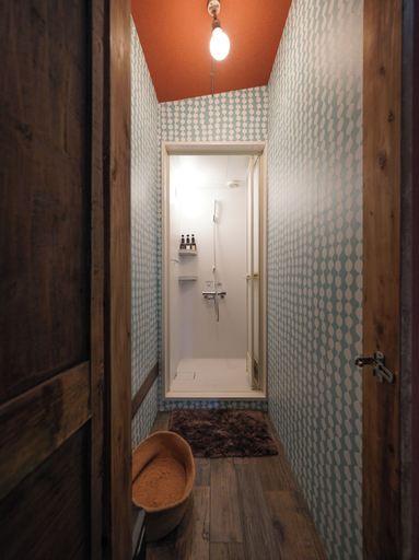 Bathroom 4, Wanderlust Inn, Kamakura